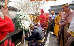 Hargai Jasa Pahlawan, Pemkab Gowa Lakukan Ziarah Makam 