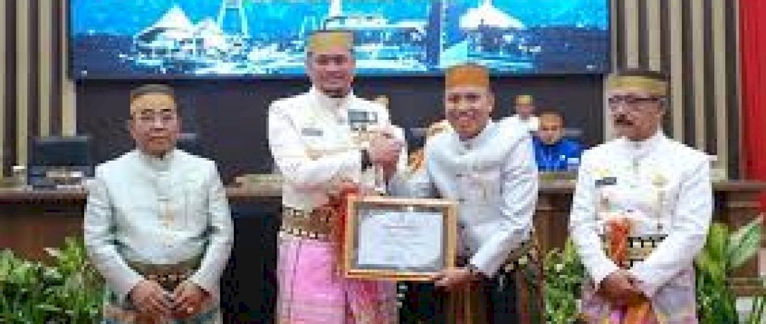Bupati Gowa Beri Penghargaan ke Instansi Hingga Bonus ke Atlet 
