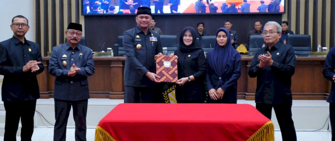 Resmi Disahkan, APBD Gowa TA 2024 Sebesar Rp2 Triliun