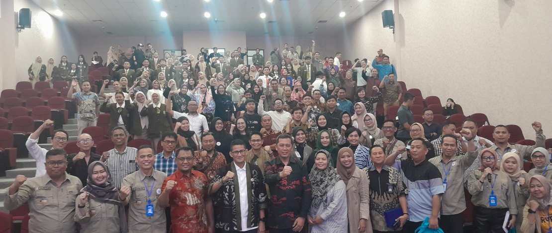 Dihadiri Sandiaga Uno, Poltekpar Makassar Gelar Bincang Alumni