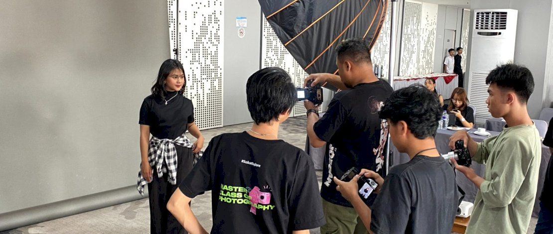 Dukung Potensi Pelaku Ekraf di Makassar, Dispar Gelar Mastering Class Photography 2023