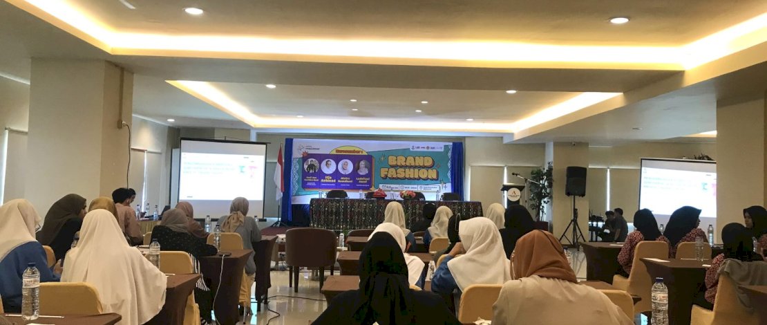 50 Peserta Ikut Workshop Bidang Fashion yang Digelar Dispar Makassar