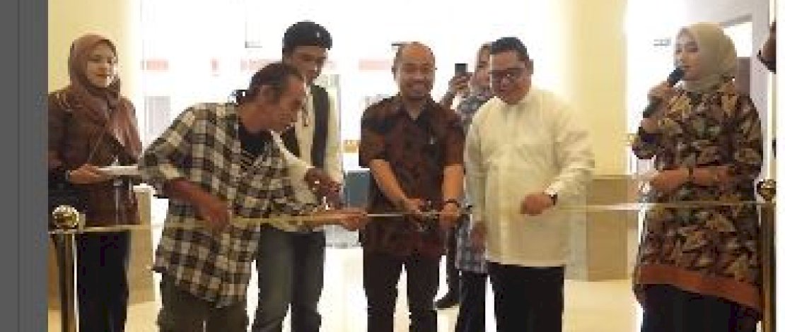 Kadispar Muhammad Roem Hadiri "Aryaduta Disable Act & Painting Expo" di Hotel Aryaduta Makassar
