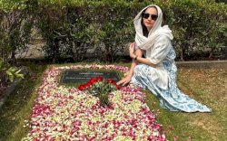 Kunjugi Makam Ashraf Sinclair: BCL Taburkan Bunga Jelang Menikah dengan Tiko Aryawardhana