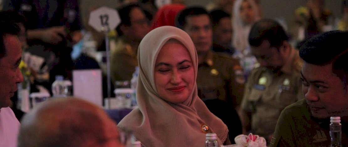 Indah Putri Indriani Indah Putri Indriani