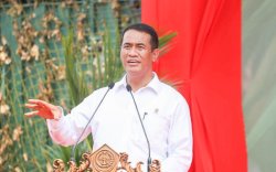 Mentan Amran Pastikan Kirim Bantuan Ke Distrik Amuma Papua