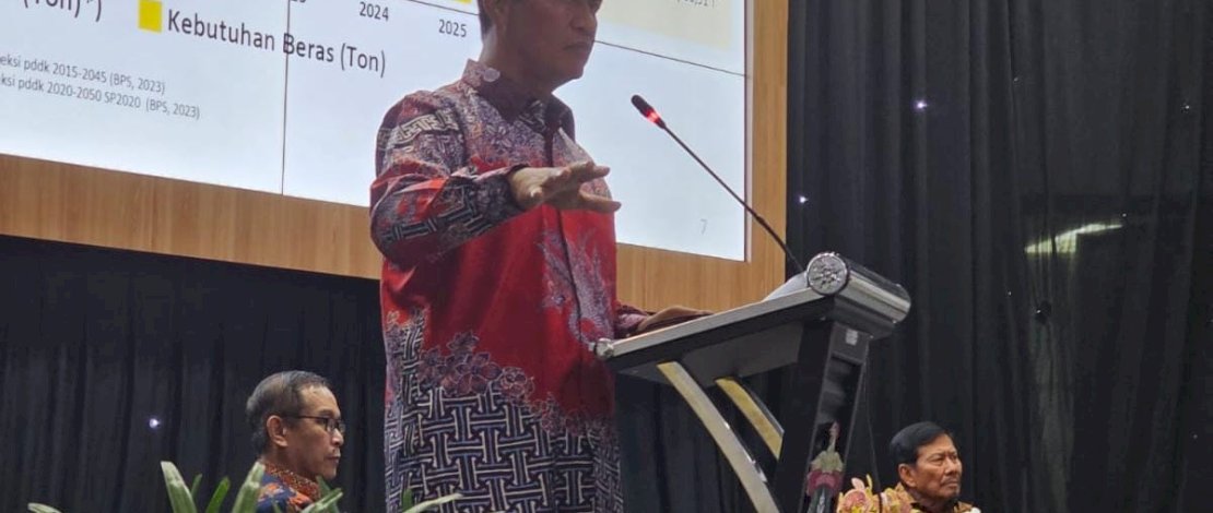 Mentan Amran Sulaiman dalam acara National Leadership Camp ICMI yang digelar di Makassar, Jumat, 3 November 2023.