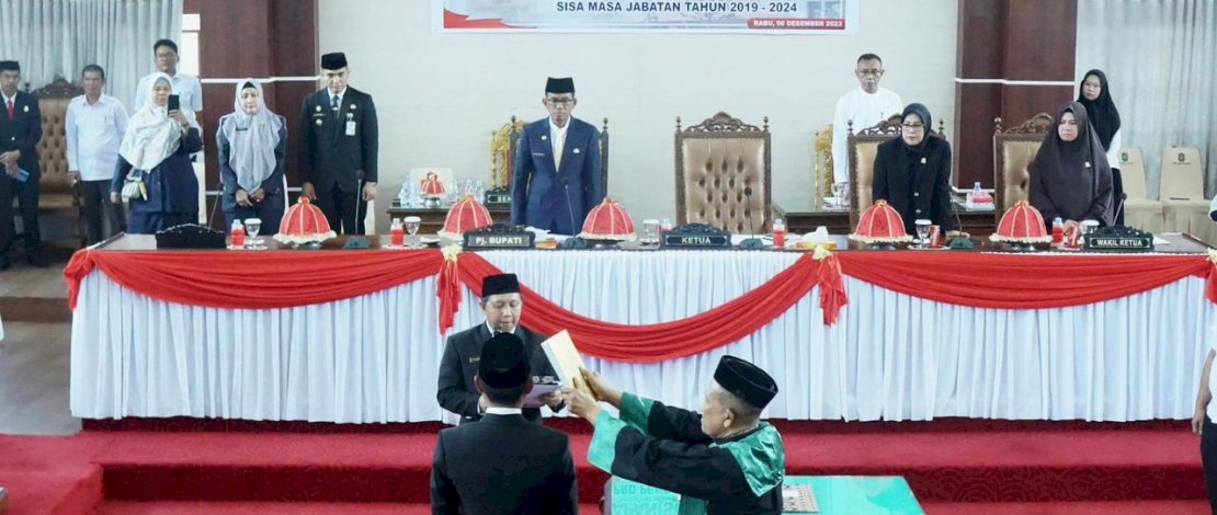 Pj Bupati Hadiri Pengucapan Sumpah Anggota DPRD PAW Kabupaten Takalar