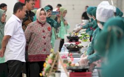 Indira Yusuf Ismail Buka Festival Pangan Olahan Pisang