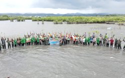 Karya Bakti Kodim 1415 Kepulauan Selayar, Tanam Pohon Mangrove di Pantai Barat Padang