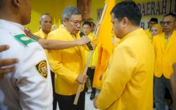 Lantik M Irpan Ketua Golkar Enrekang, Taufan Pawe Optimistis Partai Beringin Kembali Berjaya