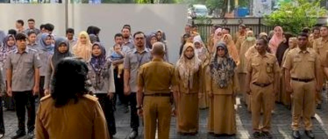 Apel Rutin Disnaker Makassar Kepala Dinas Dorong Peningkatan Pelayanan dan Kedisiplinan
