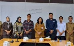 DPRD Bone Kunjungi Disnaker Makassar untuk Membahas Kenaikan Upah Minimum