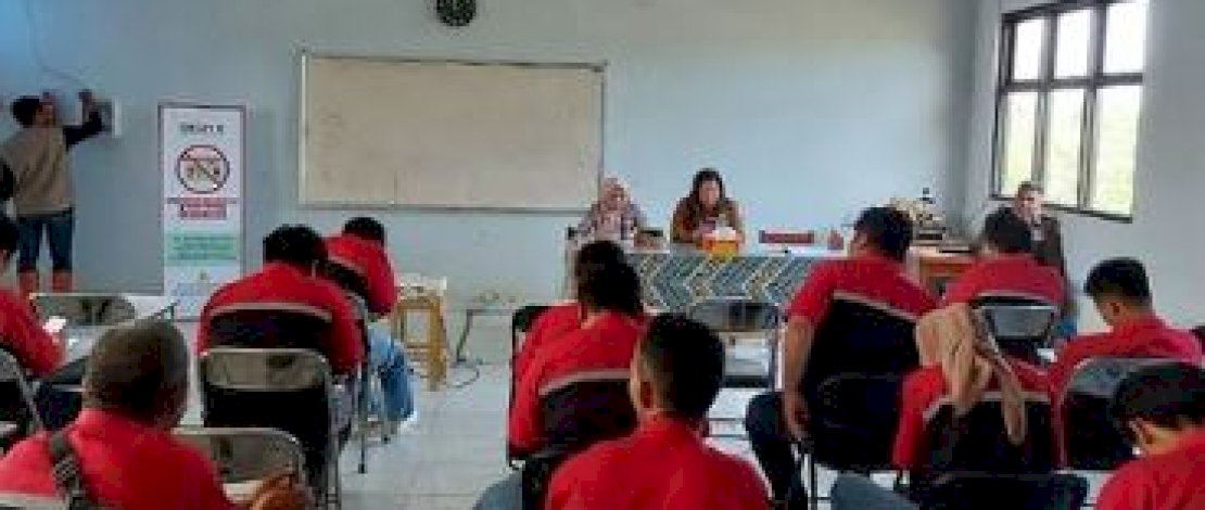 Kepala Disnaker Makassar Awasi Ujian Operator Alat Berat dan Pengelasan di LPTM