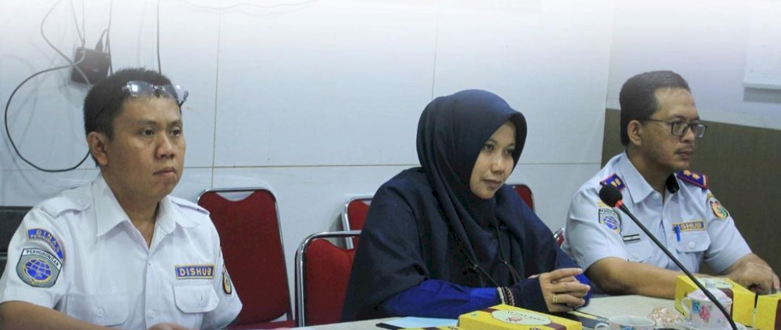 Kadis Perhubungan Makasar Rapat Evaluasi bersama DPR