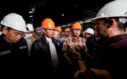 Danny Pomanto Dampingi Pj Gubernur Bahtiar Baharuddin Cek Ketersediaan Gula dan Minyak Goreng di Gudang