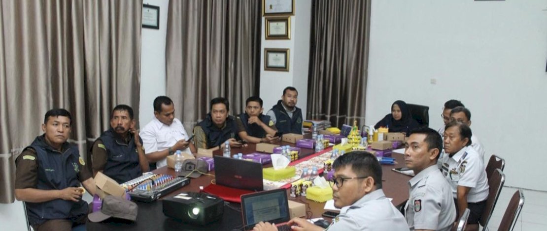 Kadishub Makassar Gelar Rapat Bahas Mobil Listrik