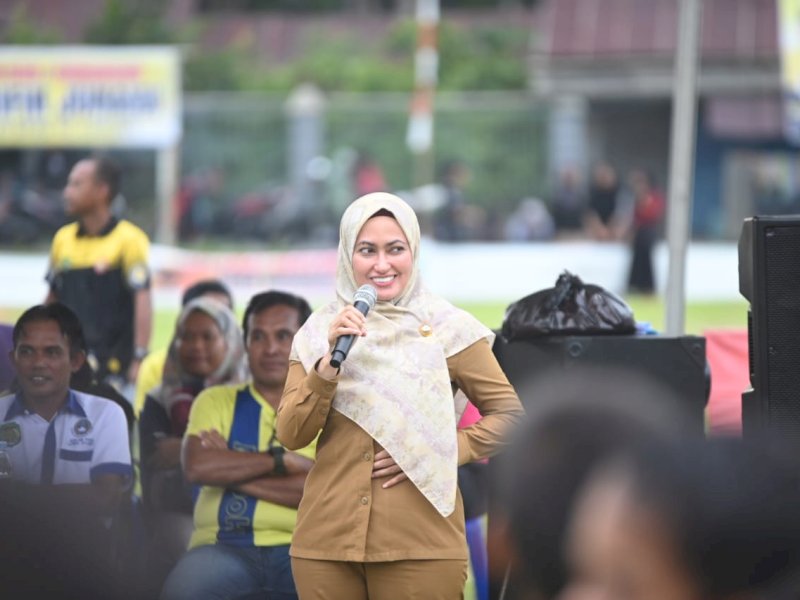 Bupati Indah Harap Open Turnamen U11 dan U13 Lahirkan Atlet Sepak Bola Berbakat
