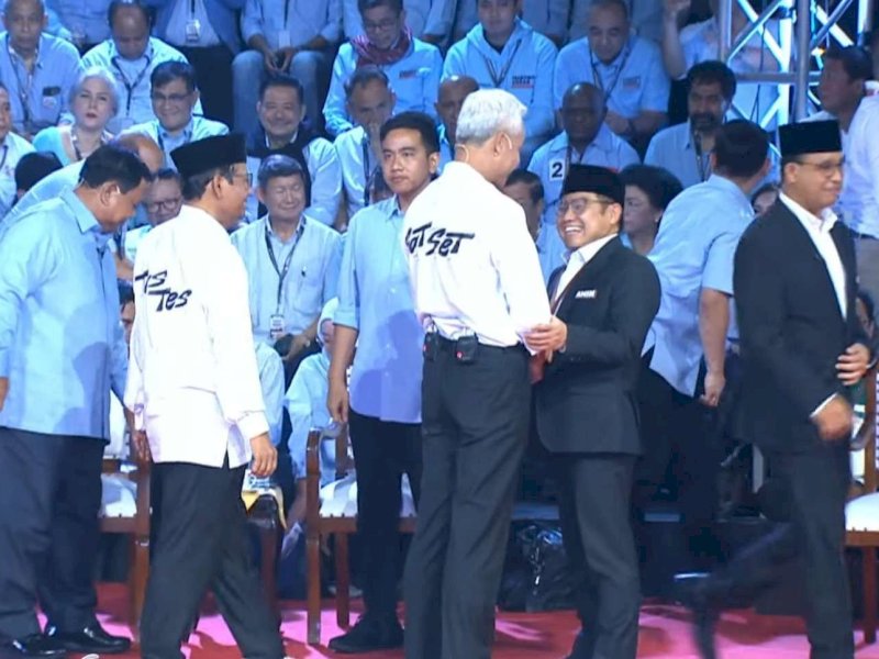 Debat Perdana, Tiga Paslon Capres - Cawapres Pamer Keharmonisan