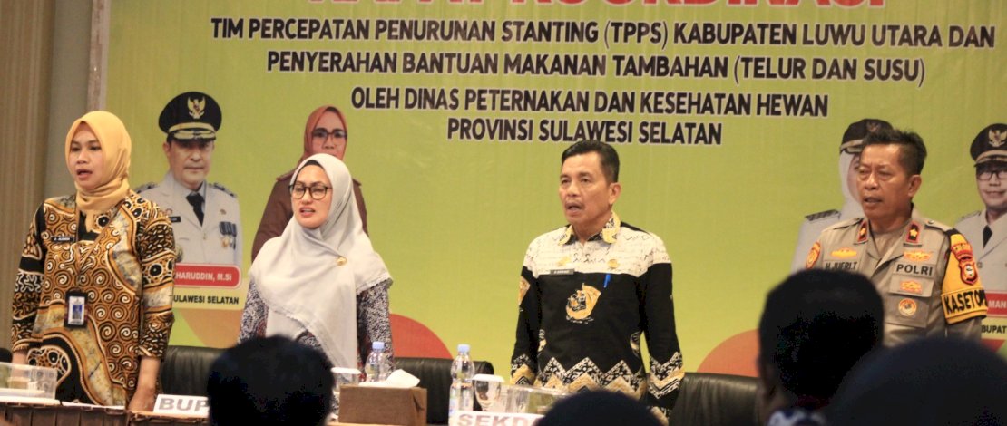 Rapat Koordinasi Tim Percepatan Penurunan Stunting (TPPS) Tingkat Kabupaten Luwu Utara, Kamis, 14 Desember 2023, di Aula La Galigo Kantor Bupati. Rapat Koordinasi Tim Percepatan Penurunan Stunting (TPPS) Tingkat Kabupaten Luwu Utara, Kamis, 14 Desember 2023, di Aula La Galigo Kantor Bupati.