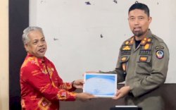 Satpol PP Sulsel Raih Penghargaan Sebagai OPD Paling Tertib Arsip