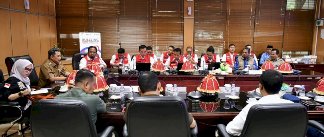 Pj Gubernur Sulsel Kunjungi PT Pertamina,  Permintaan Tambahan Kuota BBM Pemprov Disetujui 