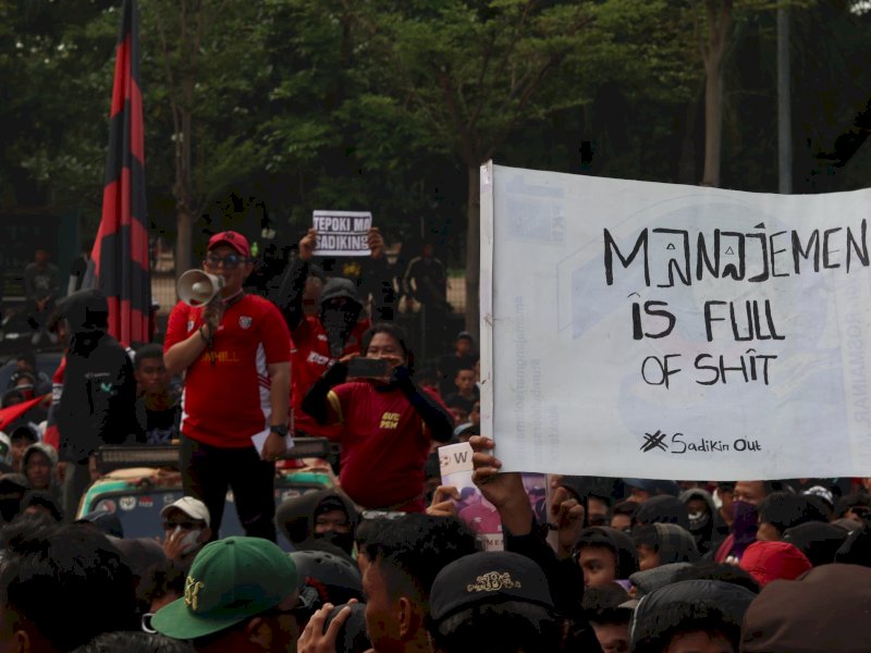 Gaji Pemain PSM Mandek, Suporter Minta CEO Mundur