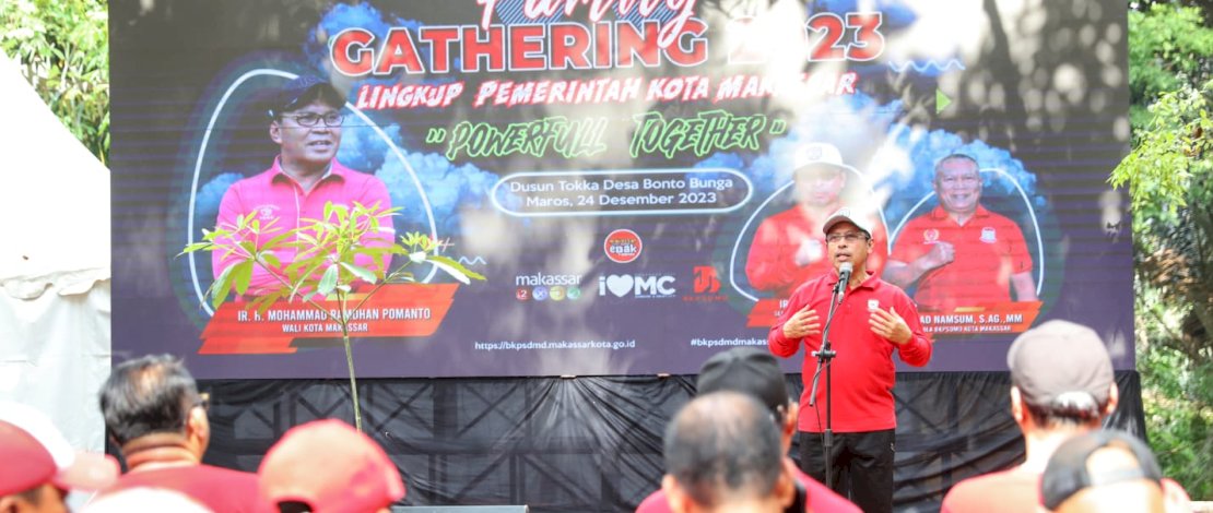 Danny Pomanto dalam Family Gathering Pemerintah Kota Makassar di Tokka Tena Rata, Minggu, 24 Desember 2023.