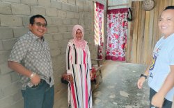 Muhammad Fauzi Tinjau Program Bedah Rumah di Luwu Utara