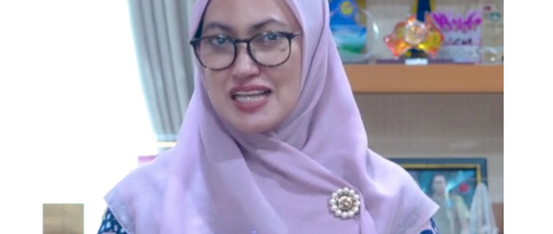Indah Putri Indriani Indah Putri Indriani