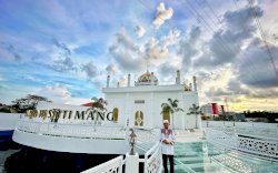 Ustaz Das’ad Latif Bangun Masjid dan Markas Kader Ulama di Makassar