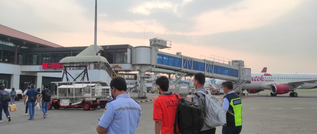Rumah Detensi Imigrasi (Rudenim) Makassar melakukan kegiatan pengawasan dan penanganan imigratoir (WNA yang dikenai TAK), pencari suaka, dan pengungsi luar negeri.
