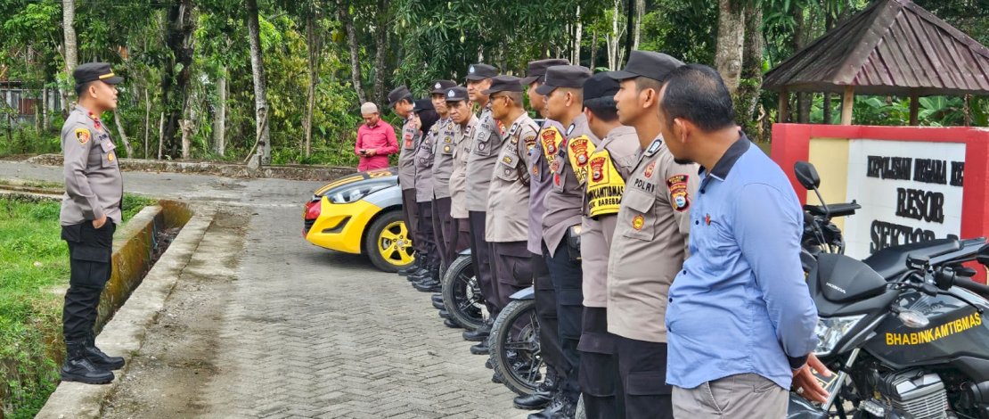 Kapolsek Barebbo Sosialisasi Netralitas Polri untuk Pemilu Damai 2024