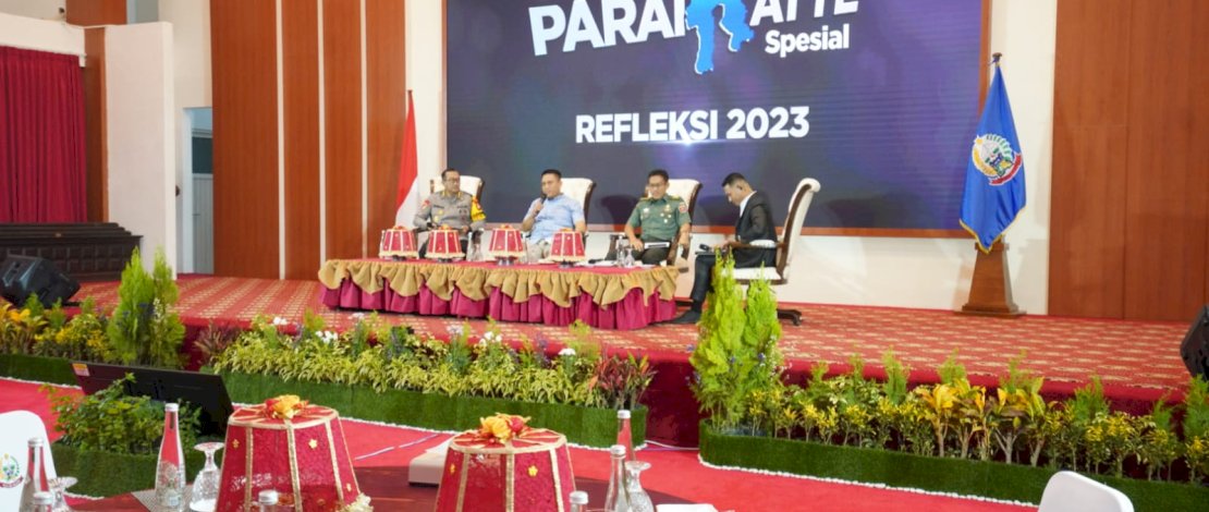 Sederet pencapaian Pemerintah Provinsi Sulawesi Selatan sejak dipimpin Penjabat Gubernur Bahtiar Baharuddin, terungkap dalam Dialog Paraikatte Refleksi 2023, yang digelar di Baruga Tudang Sipulung, Rumah Jabatan Gubernur Sulsel, Sabtu, 30 Desember 2023.