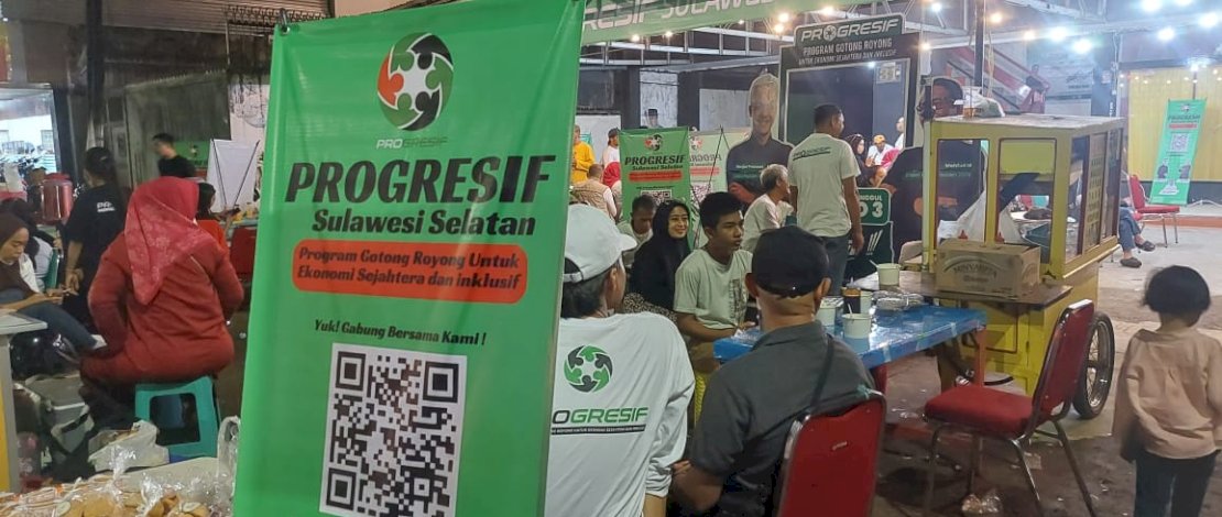 Relawan Progresif Capres Ganjar Pranowo-Mahfud MD Sulawesi Selatan (Sulsel) menggelar kegiatan Bazaar UMKM di Sekretariat Progresif Jalan Arief Rate, Kecamatan Ujung Pandang, Kota Makassar, Minggu, 31 Desember 2023.
