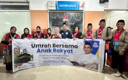 Delapan Pemenang Umrah Jalan Sehat Anak Rakyat Berangkat ke Mekkah
