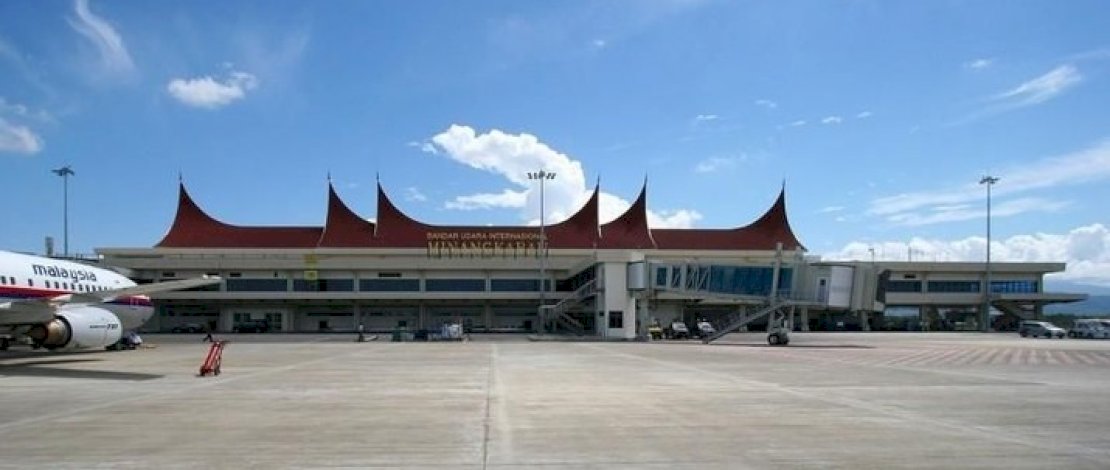 Bandara Internasional Minangkabau Kembali Beroperasi Normal Setelah Erupsi Gunung Marapi