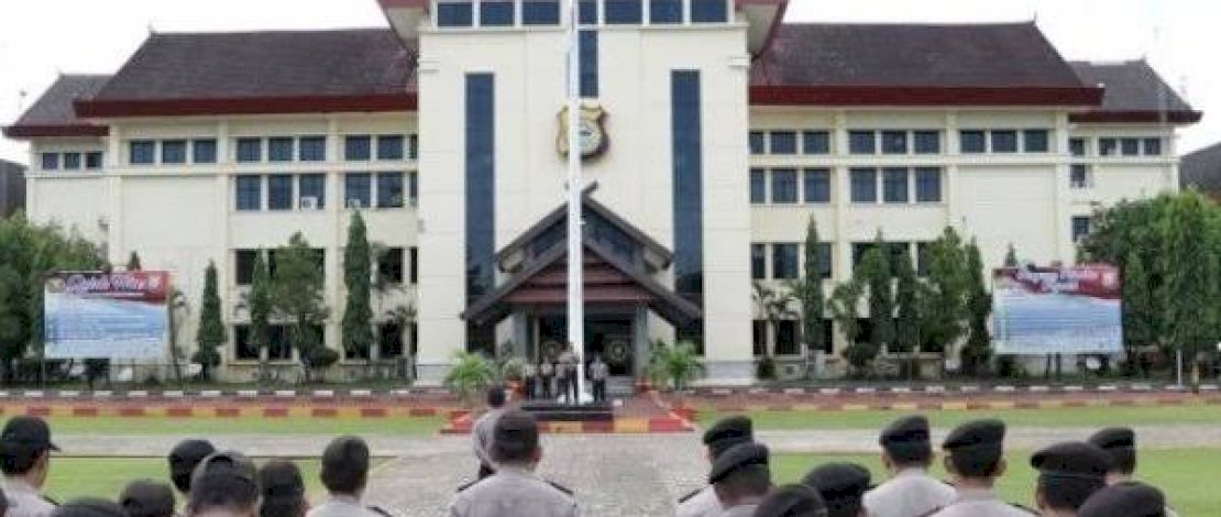 Polda Sulsel membuka pendaftaran Sekolah Inspektur Polisi Sumber Sarjana SIPSS T.A. 2024 Lulusan S1, S2, dan dokter spesialis di berbagai bidang bisa mendaftar tanpa dipungut biaya.