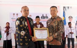 Terima Penghargaan, Basli Ali Dinobatkan Sebagai Bapak BPD oleh PABPDSI Pusat