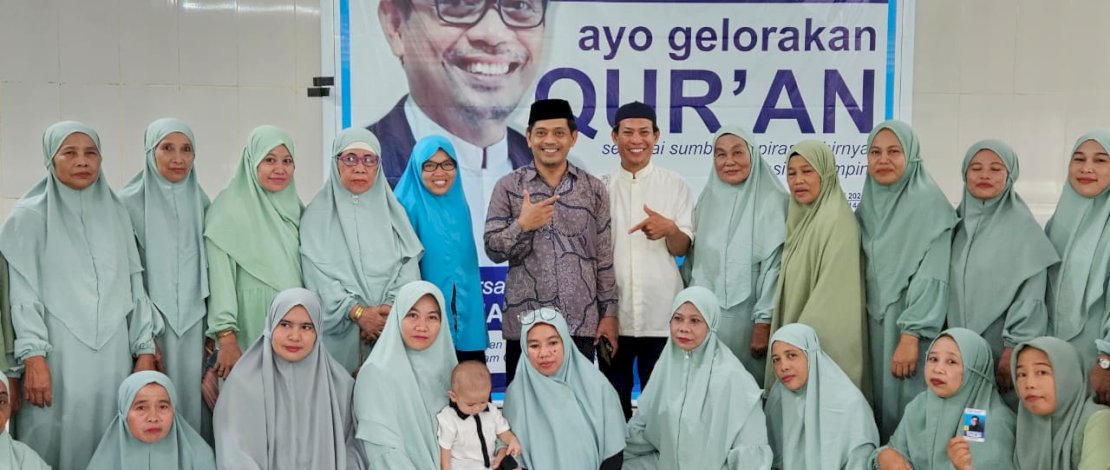 Majelis Qur'an Baburrahmah Maros yang membina baca Qur'an ibu-ibu melaksanakan pengajian rutin bulanan yang bertepatan di awal tahun 2024.