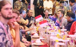 DP Pamerkan Keunggulan  Makassar ke Mahasiswa Universitas Tasmania Australia