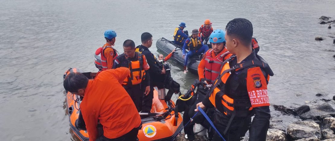 Tim SAR Lanjutkan Pencarian Korban Kapal Terbalik, BPBD Turunkan Drone Bawah Laut