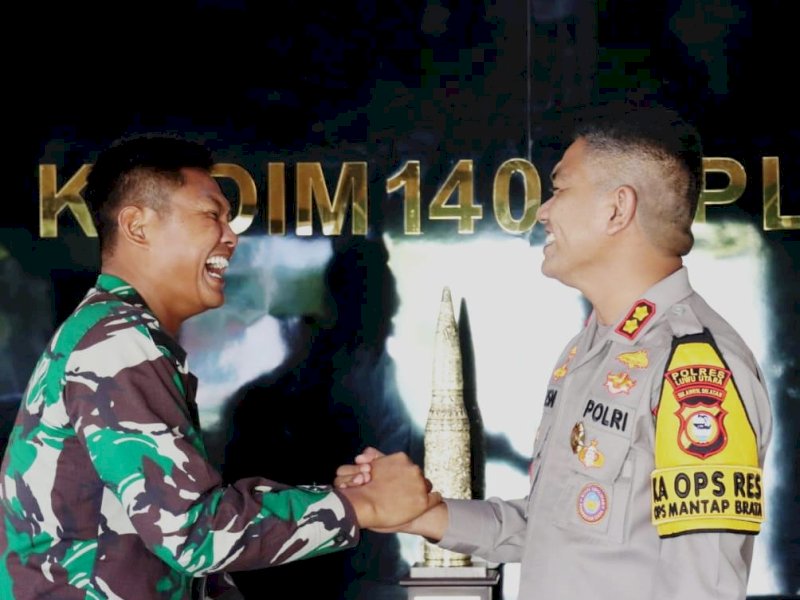 Kapolres Lutra Perkuat Sinergi dengan TNI Jelang Pemilu 2024