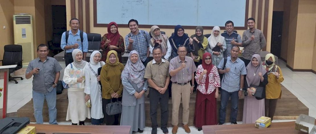 Direktorat Inovasi dan Kekayaan Intelektual Unhas melakukan sosialisasi penerimaan proposal Dana Padanan Kedaireka secara bersamaan di beberapa fakultas berbeda di Unhas, Kamis, 18 Januari 2024.