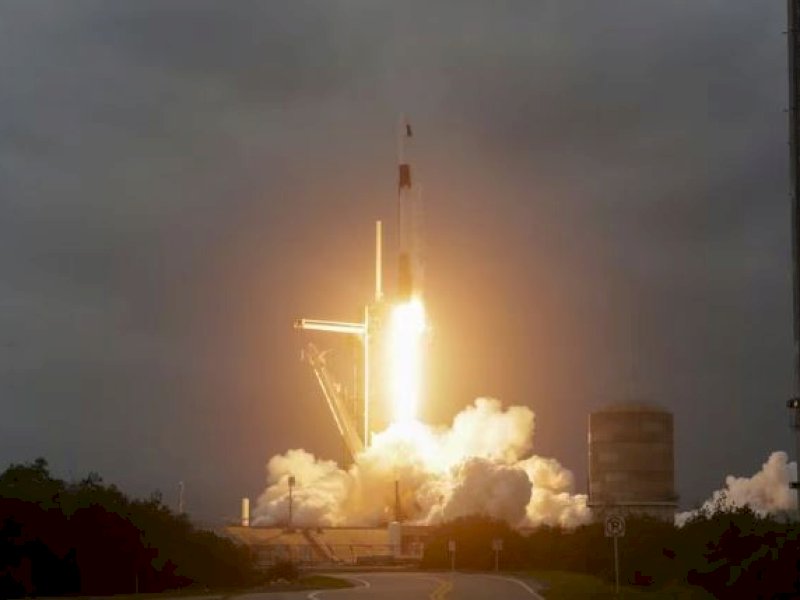 CNSA Berhasil Luncurkan  Satelit Queqiao-2, Bisa Komunikasi Hingga ke Bulan? 