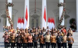 PDIP Sentil Triangle Political Game di Balik Resuffle Kabinet Jokowi 