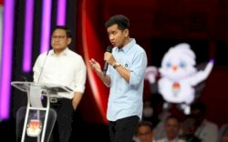60 persen Warganet Beri Sentimen Negatif ke Gibran Saat Debat Pilpres 2024