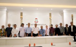 Tinjau Ulang Kebijakan: Wali Kota Makassar Evaluasi Dampak Kenaikan Pajak Hiburan 75 Persen