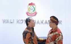 Terima Kunjungan PHDI Danny Bahas Perkuatan Keimanan Umat