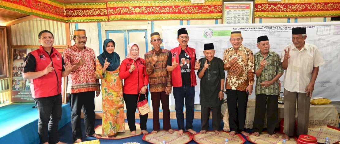 Kerajaan Galesong Gelar Ritual Khusus untuk Menangkan ARW di Pemilu 2024 Kerajaan Galesong Gelar Ritual Khusus untuk Menangkan ARW di Pemilu 2024